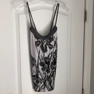 The Limited Size M across Back Tank Top